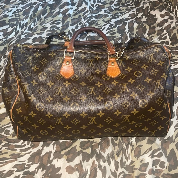 Louis Vuitton Handbags - Louis Vuitton Bag